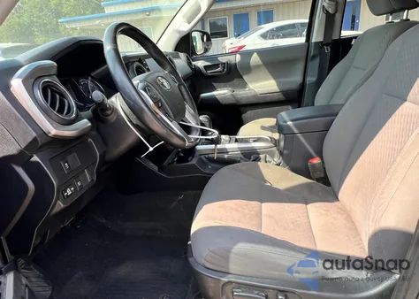 2021 Toyota Tacoma Double Cab z USA, uszkodzony, nr VIN 3TMCZ5AN3MM416508